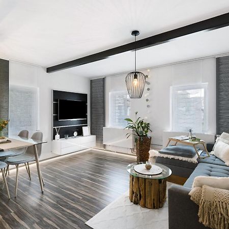 Unterlenningen Ferienwohnung Mittenglueck מראה חיצוני תמונה